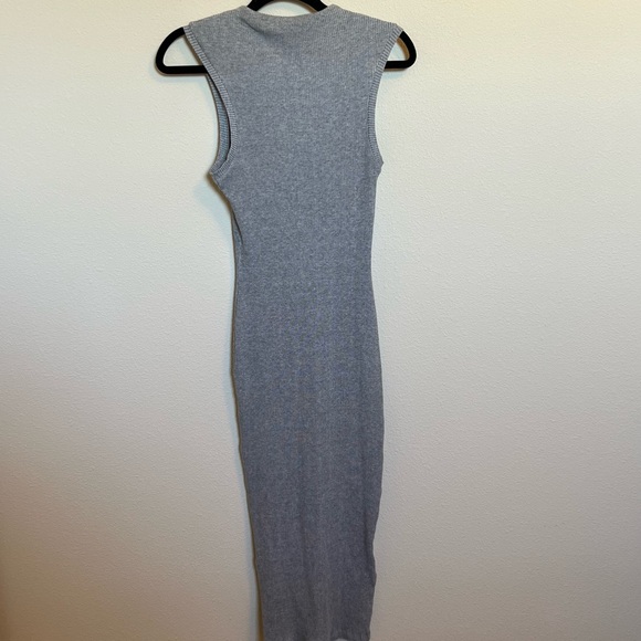 H&M Grey High Neck Midi Sweater Bodycon Dress - Size 8 (EUC) - Picture 6 of 7